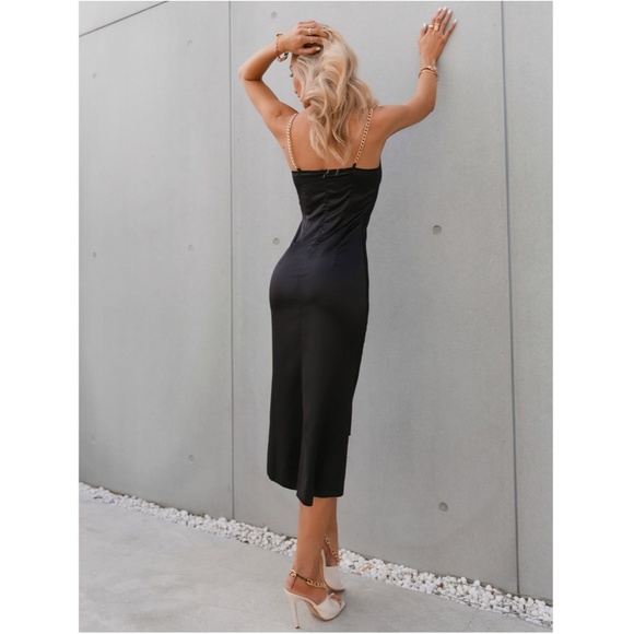 Chain Strap Black Satin Dress Midi - Picture 6 of 9